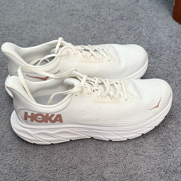 Hoka arahi 7 Shoes - Picture 3 of 4